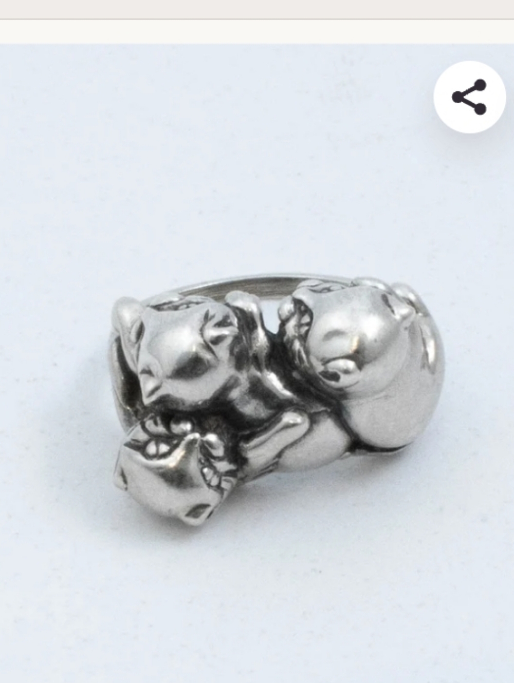 Cute Vintage Ring with 3 cuddly kitties sterling silver